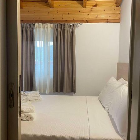 Milos Apartments Himare Ngoại thất bức ảnh