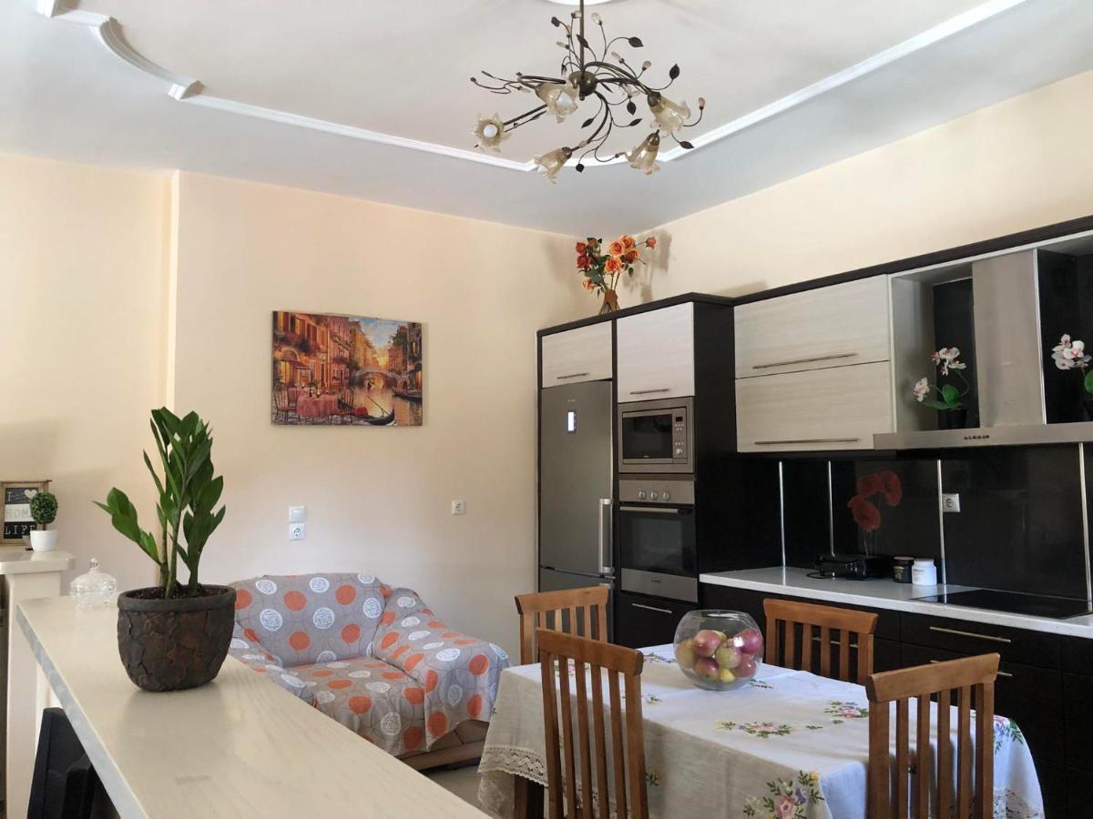 Milos Apartments Himare Ngoại thất bức ảnh