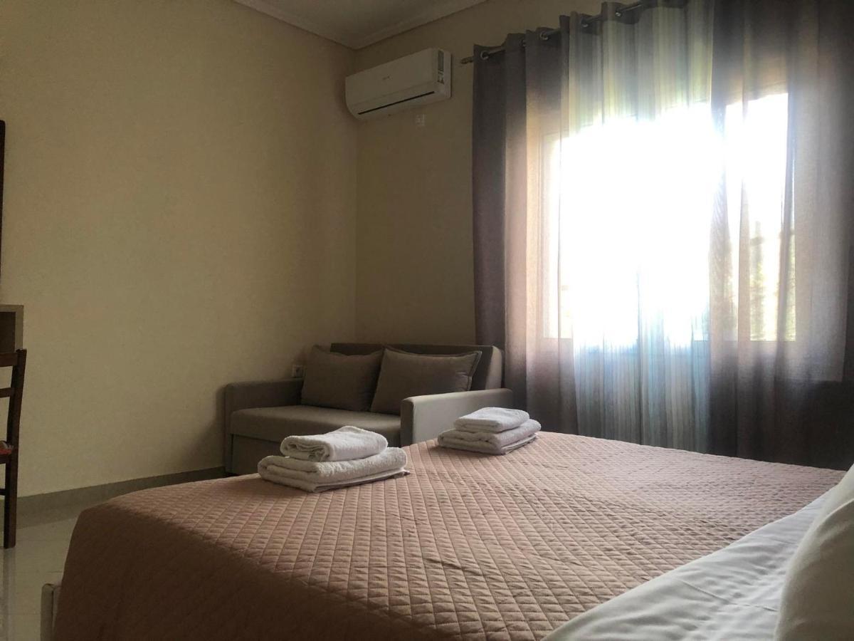 Milos Apartments Himare Ngoại thất bức ảnh