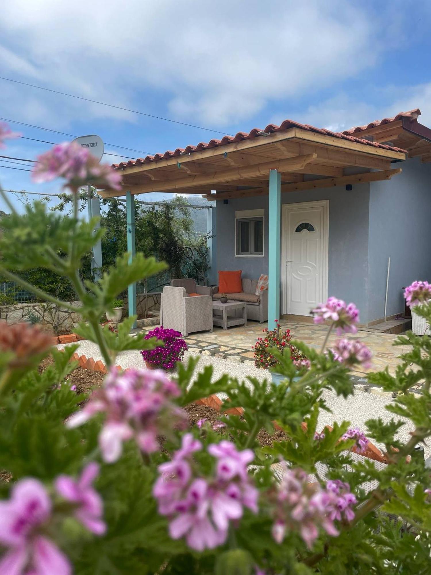 Milos Apartments Himare Ngoại thất bức ảnh